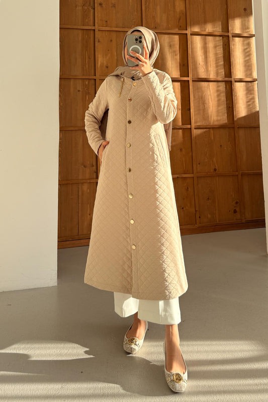 Mother of Pearl Set Camel