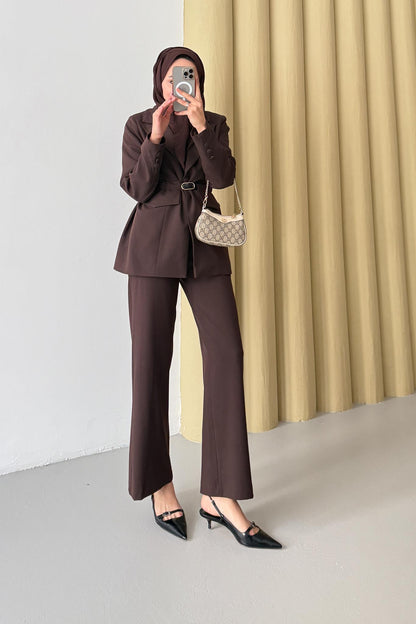 Blok Kemerli Takım Kahverengi