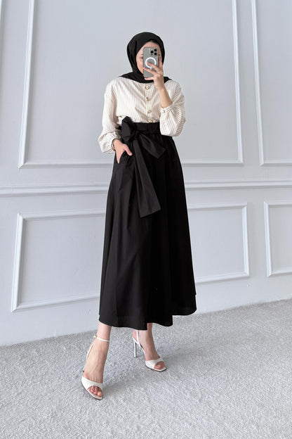 Çizgili Etekli Takım Siyah