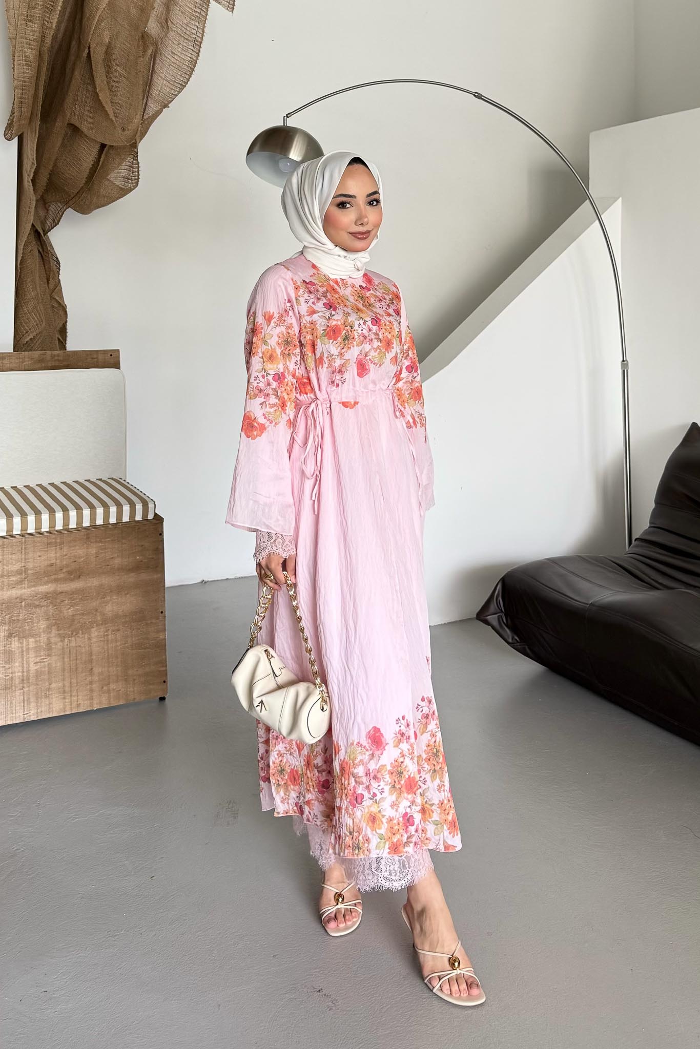 Elara Desenli Dantel Elbise Pembe
