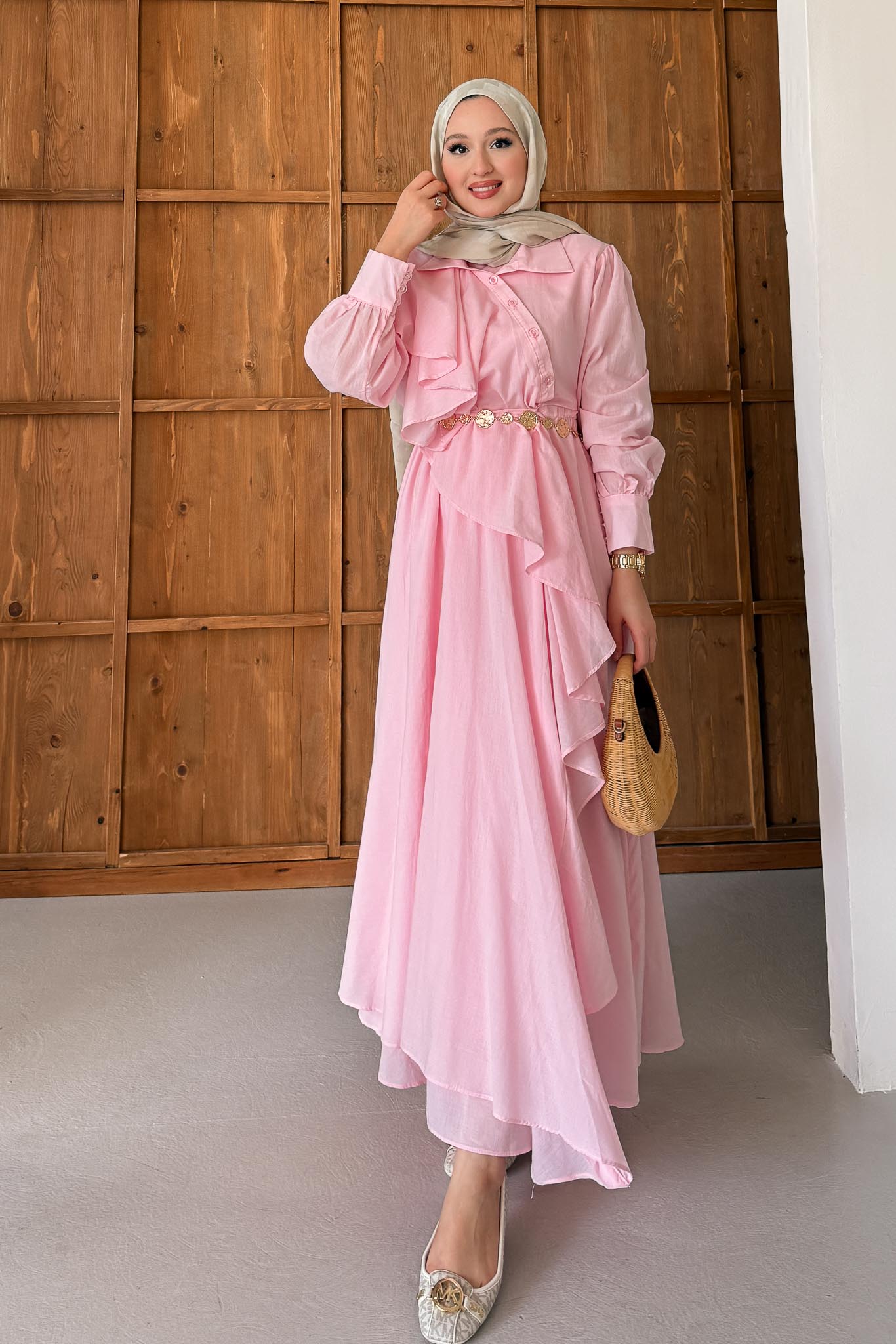 Alvaro Elbise Pembe