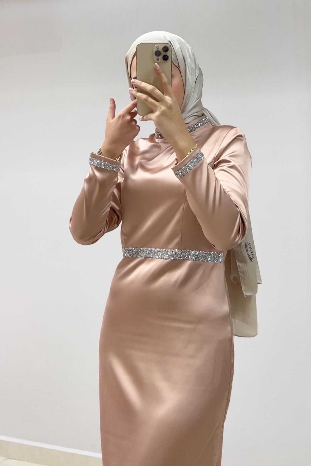 Elegance Dress Salmon