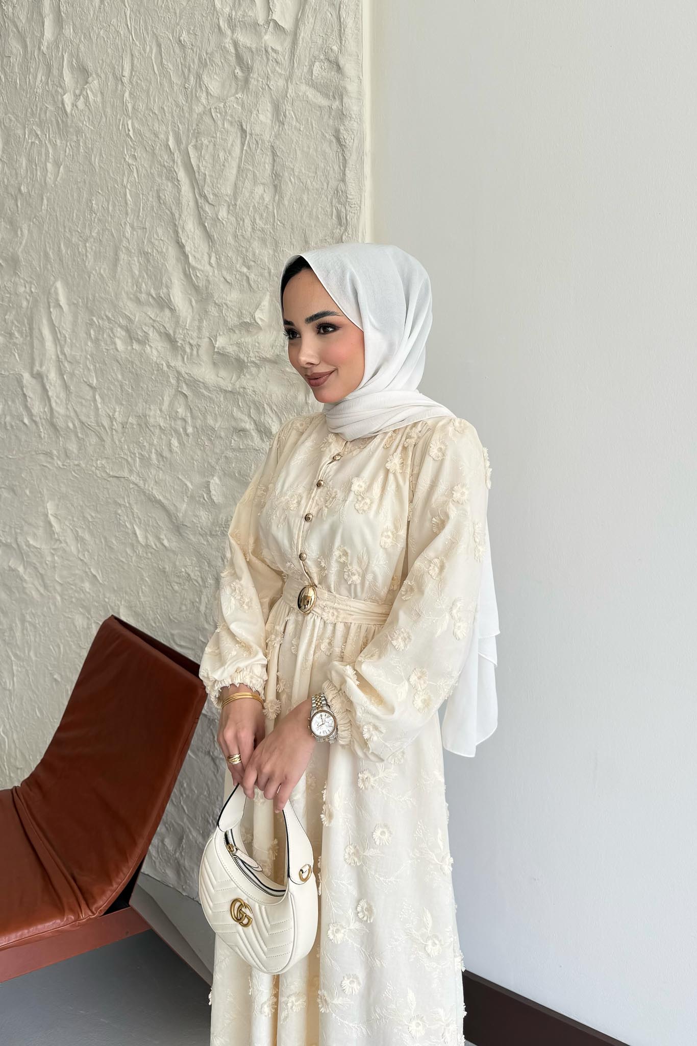 Mona Elbise Taş