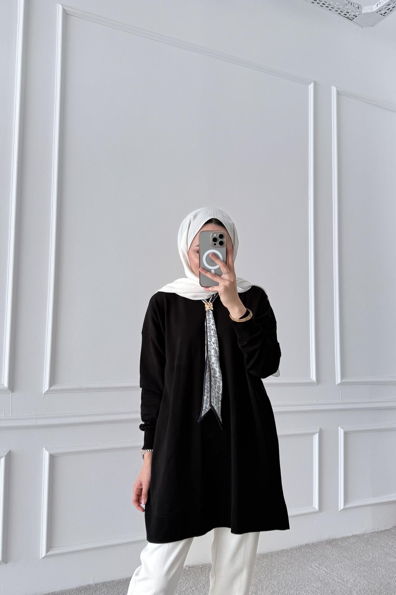 Fularlı Merserize Tunik Siyah