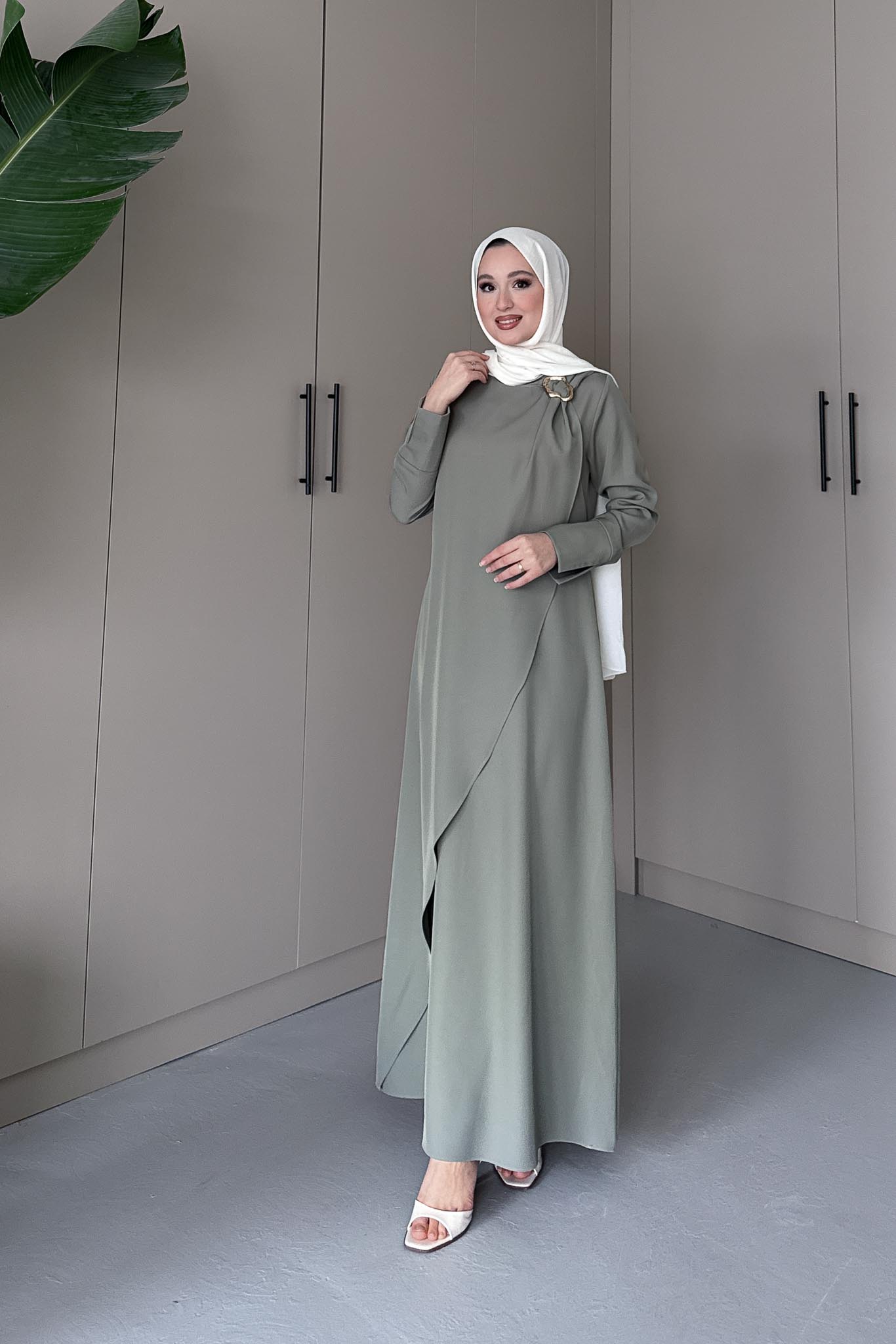 Gold Tokalı Elbise Olive