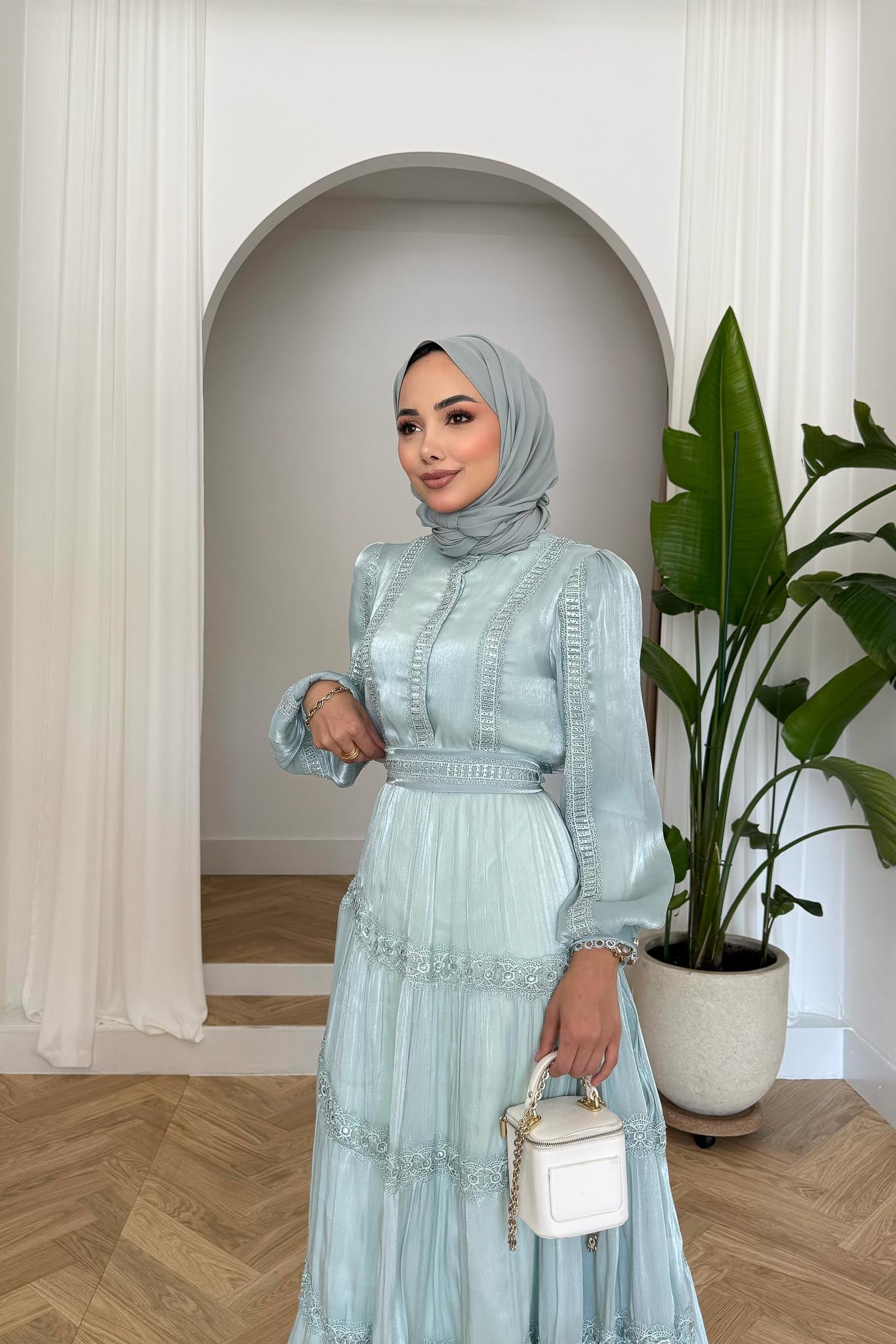 İnci Detaylı Elbise Mint