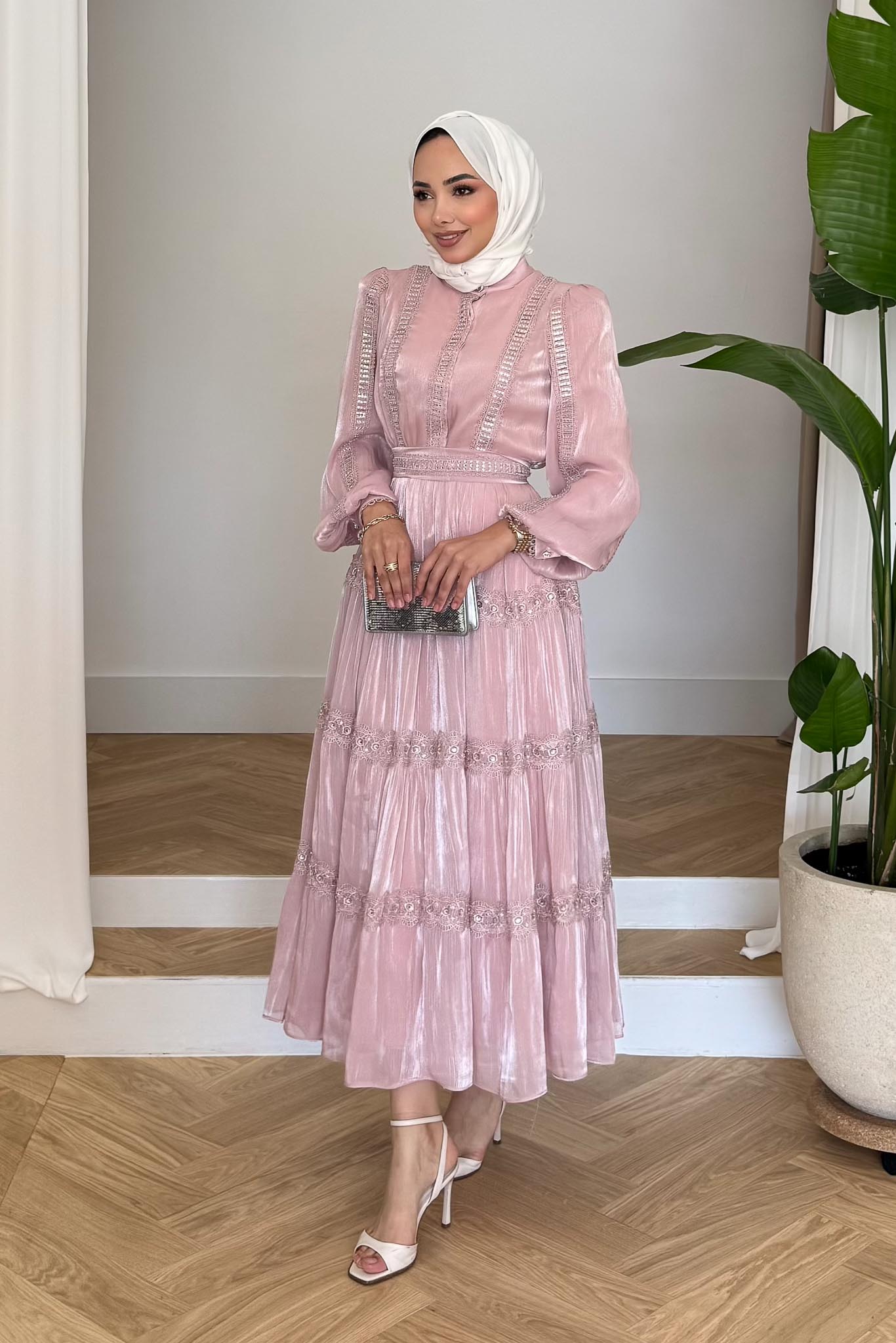 İnci Detaylı Elbise Pudra