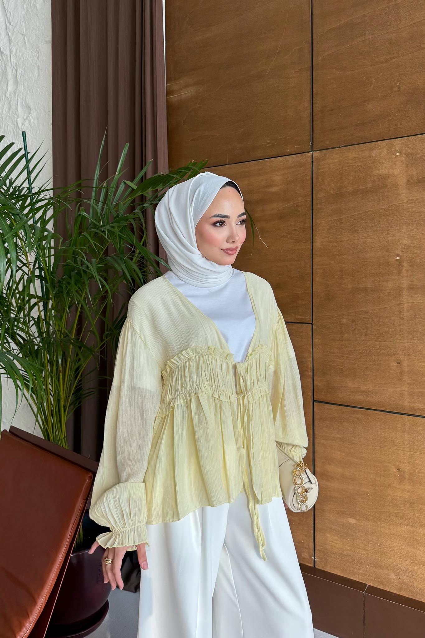 Ales Shoulder Lace Shirt Ecru