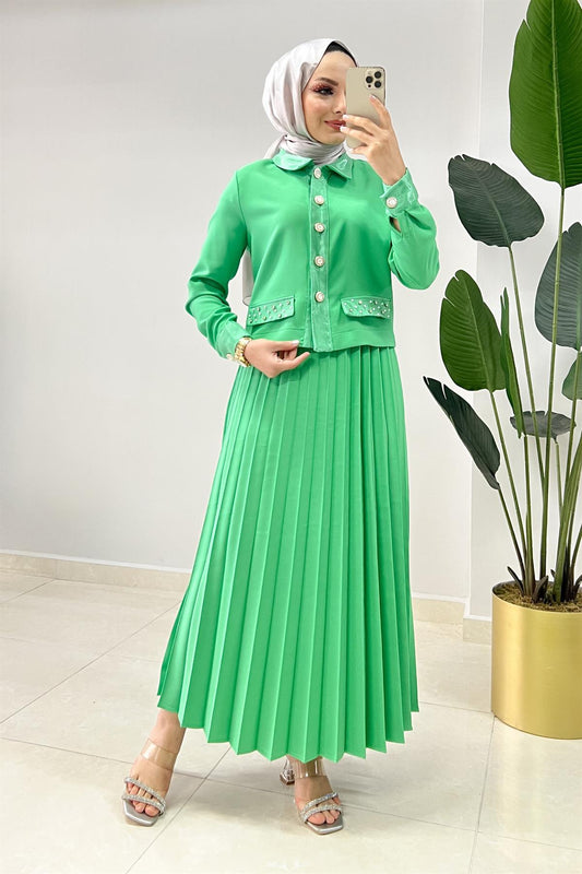 Pearl Gold Buttoned Crop Skirt Set Green