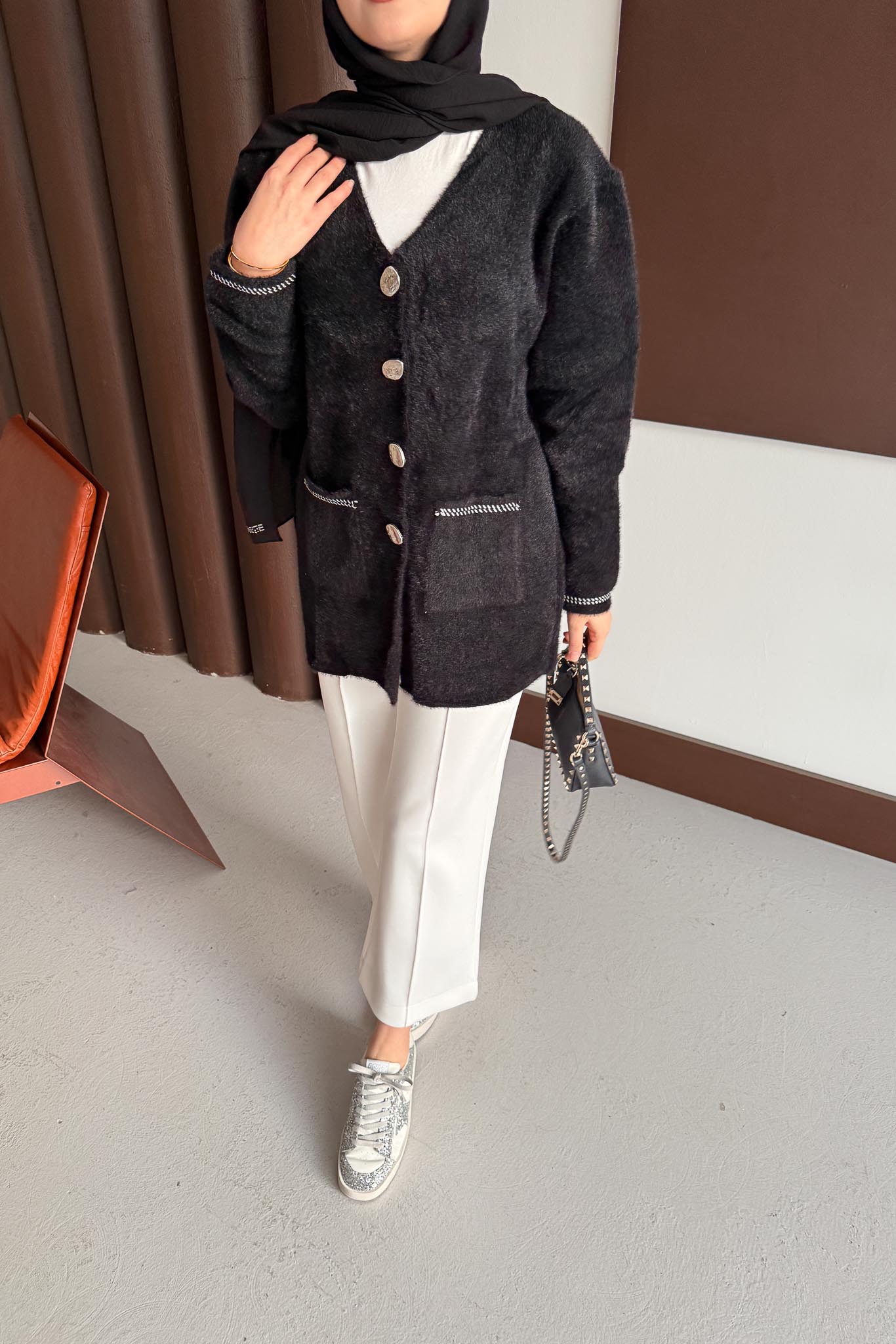 Gold Varaklı Angora Hırka Siyah