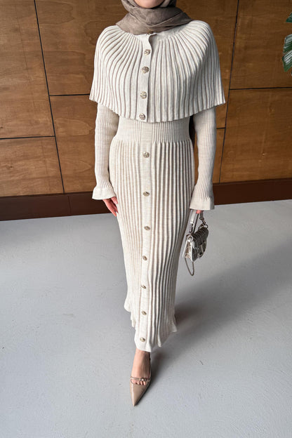 Pelerin Broş Düğmeli Elbise Taş