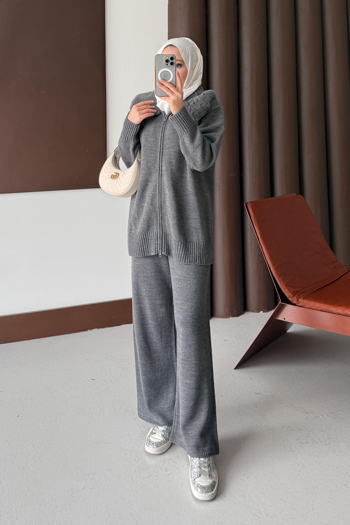 Yakası Kürklü Triko Takım Antrasit