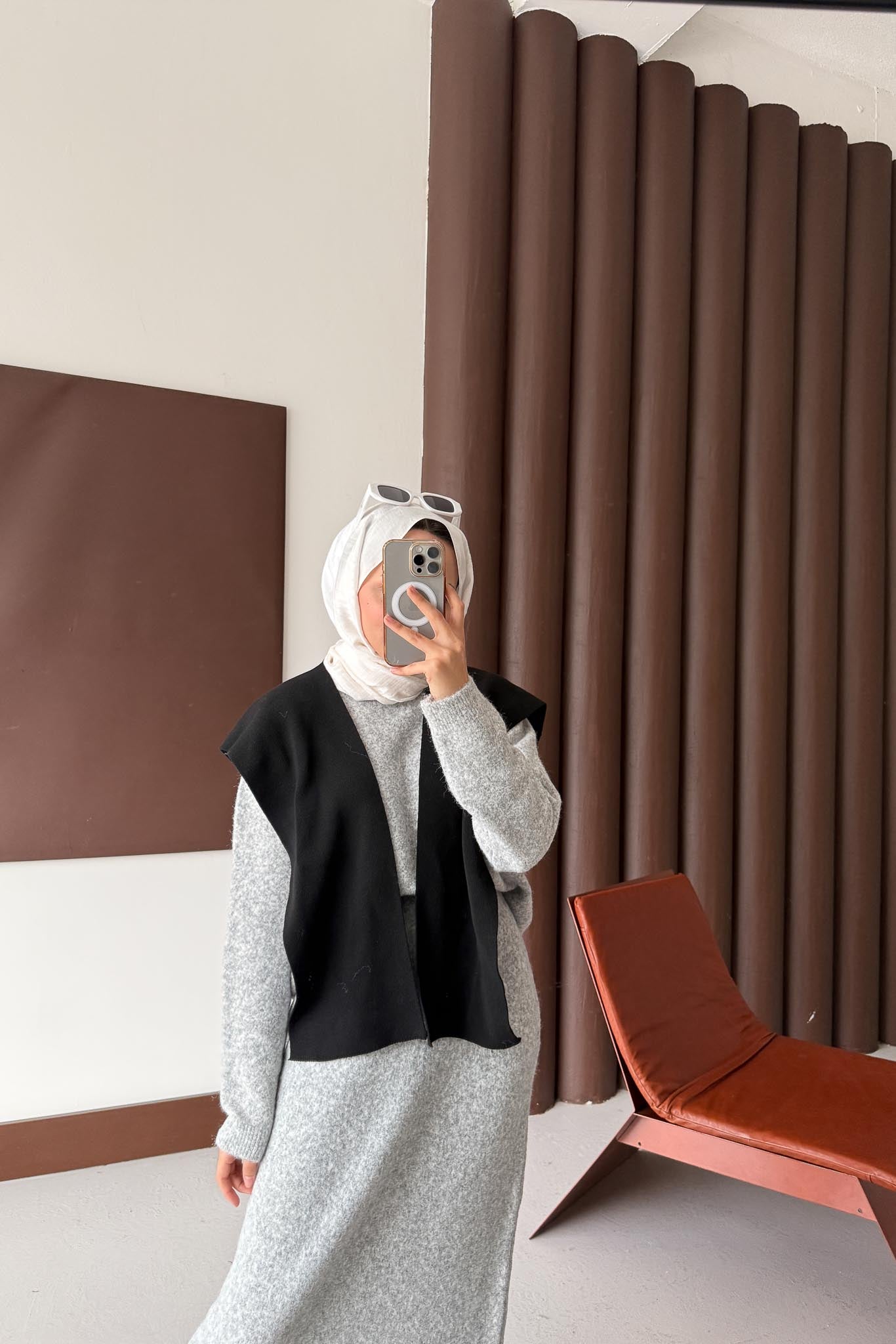 Kare Paçalı Atkı Siyah