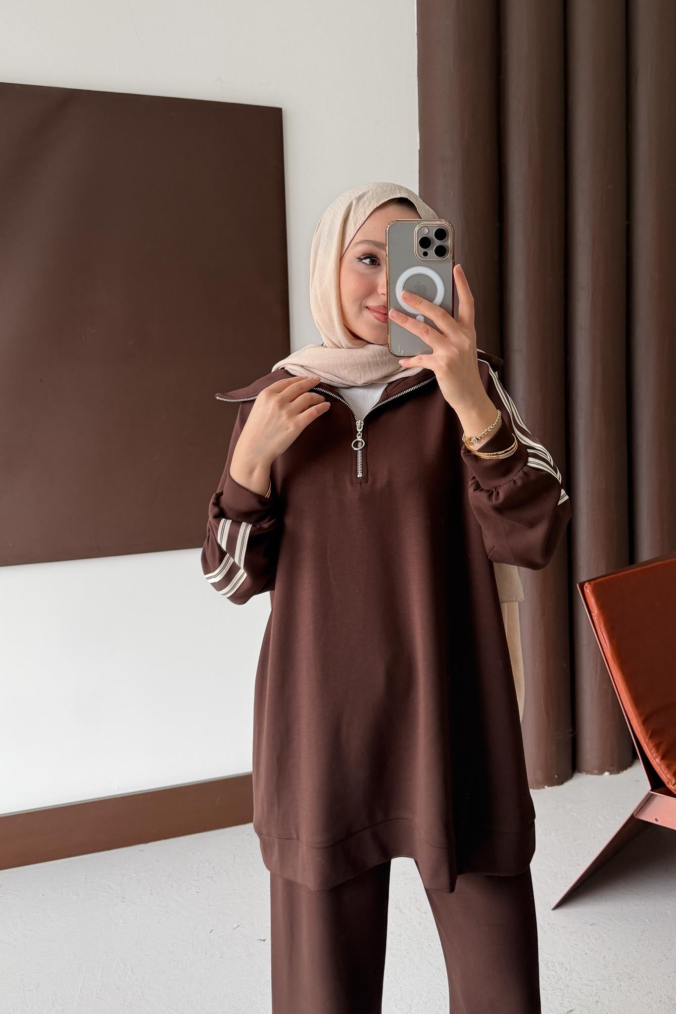 Kolu Şeritli Takım Kahverengi