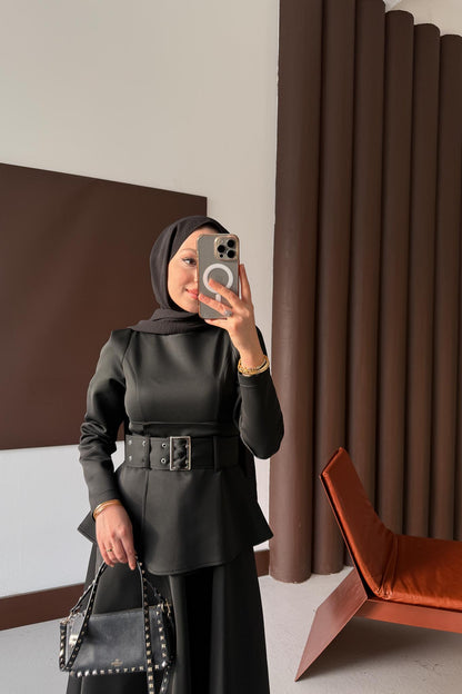 Kemerli Düğmeli Elbise Siyah