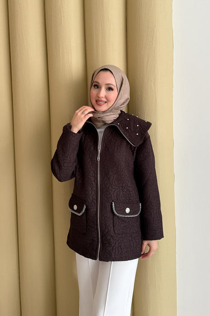 Mother of Pearl Set Camel