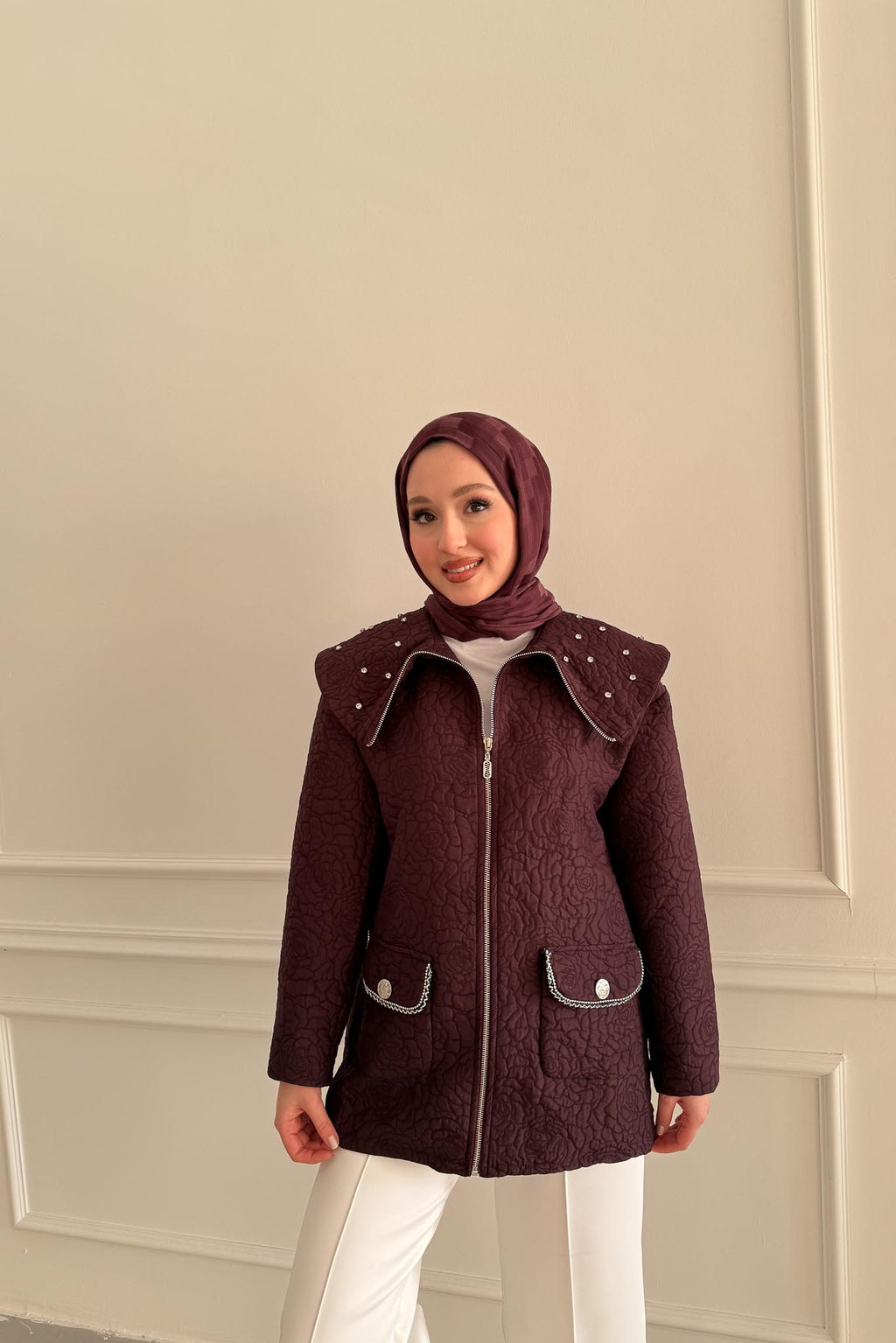 Taşlı Gemici Kapitone Kap Bordo
