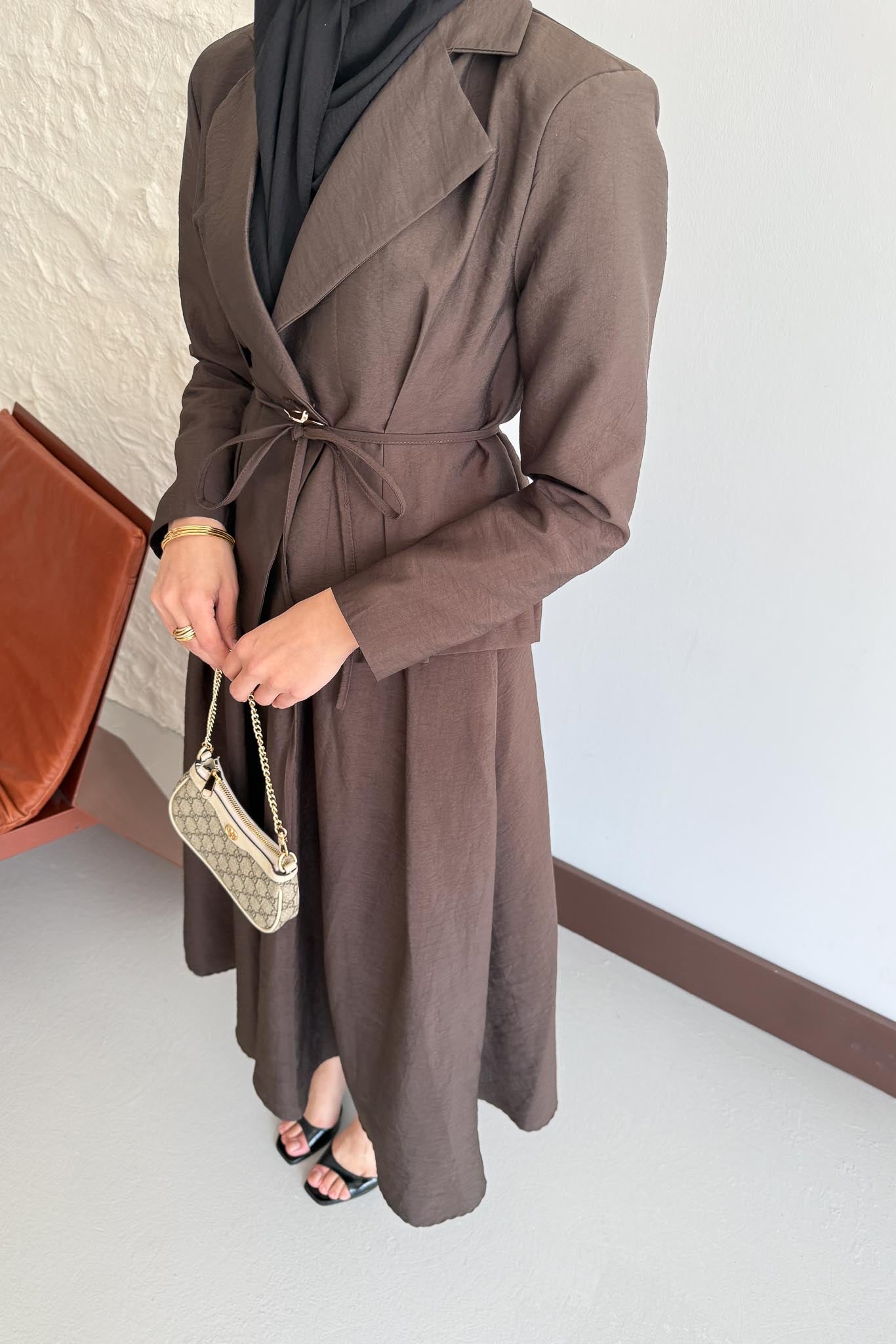 Lc Düğmeli Takım Kahverengi