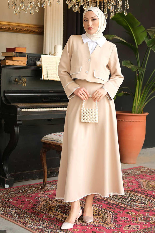 Mussel Stitched Skirt Set Beige