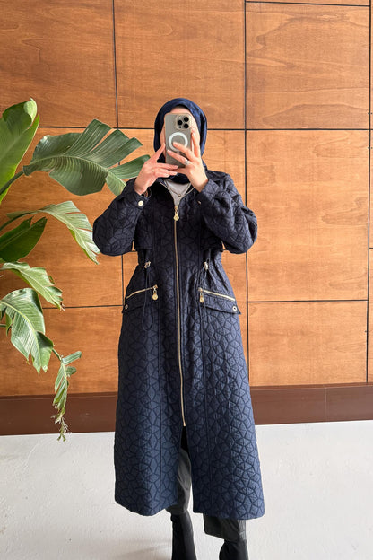 Mother of Pearl Set Camel