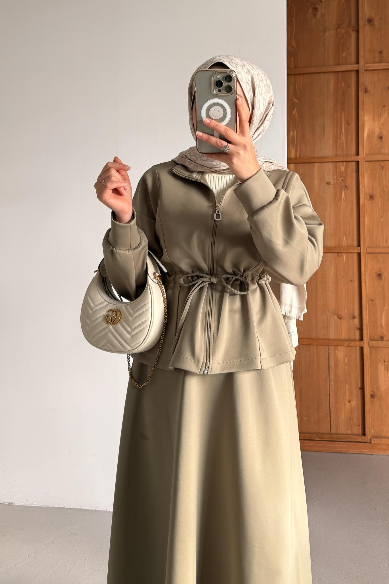 Mina Etek Takım Olive