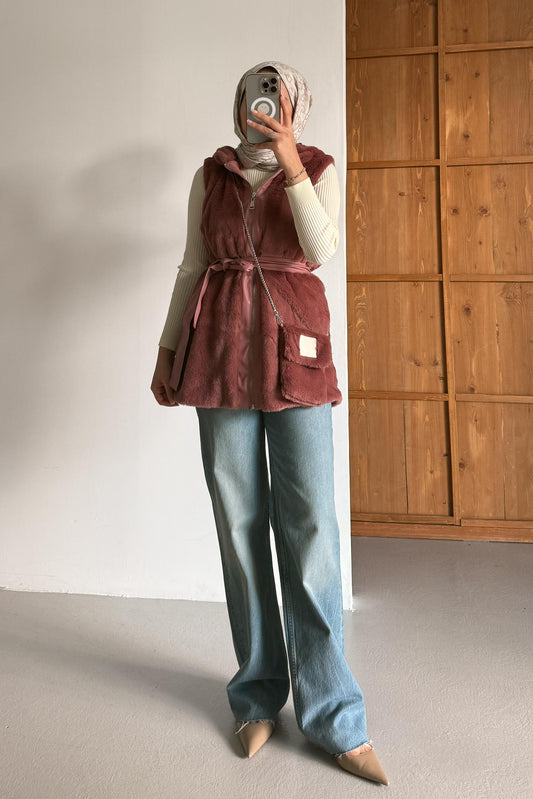 Çantalı Pelüş Yelek Pudra