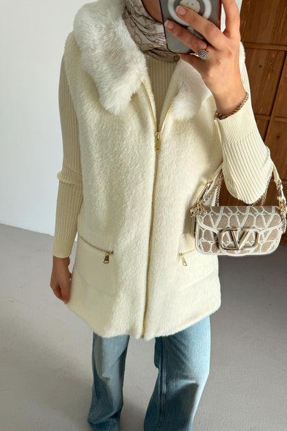 İtalian Yakalı Peluş Angora Ekru