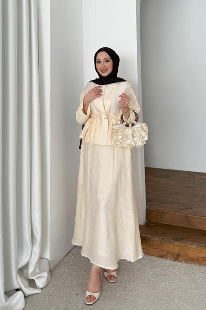 İnci Düğmeli Takım Sarı