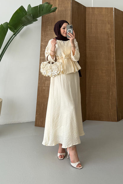 İnci Düğmeli Takım Sarı