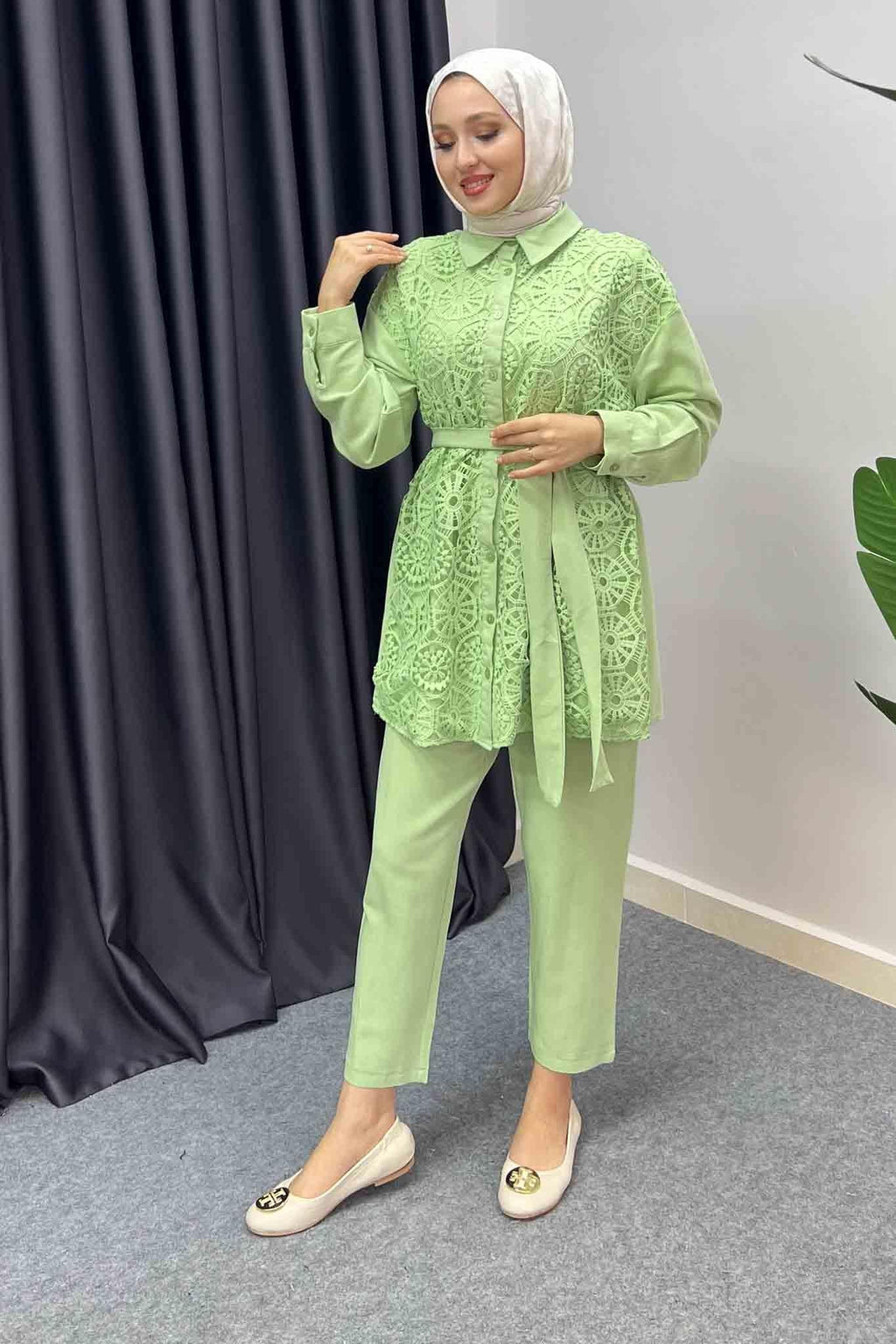 Olive Dantelli Takım Mint Yeşili