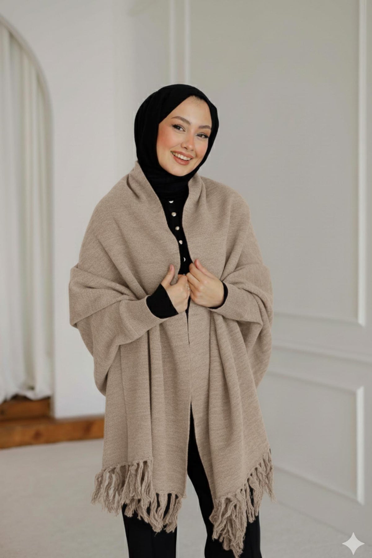 Shawl Poncho Beige