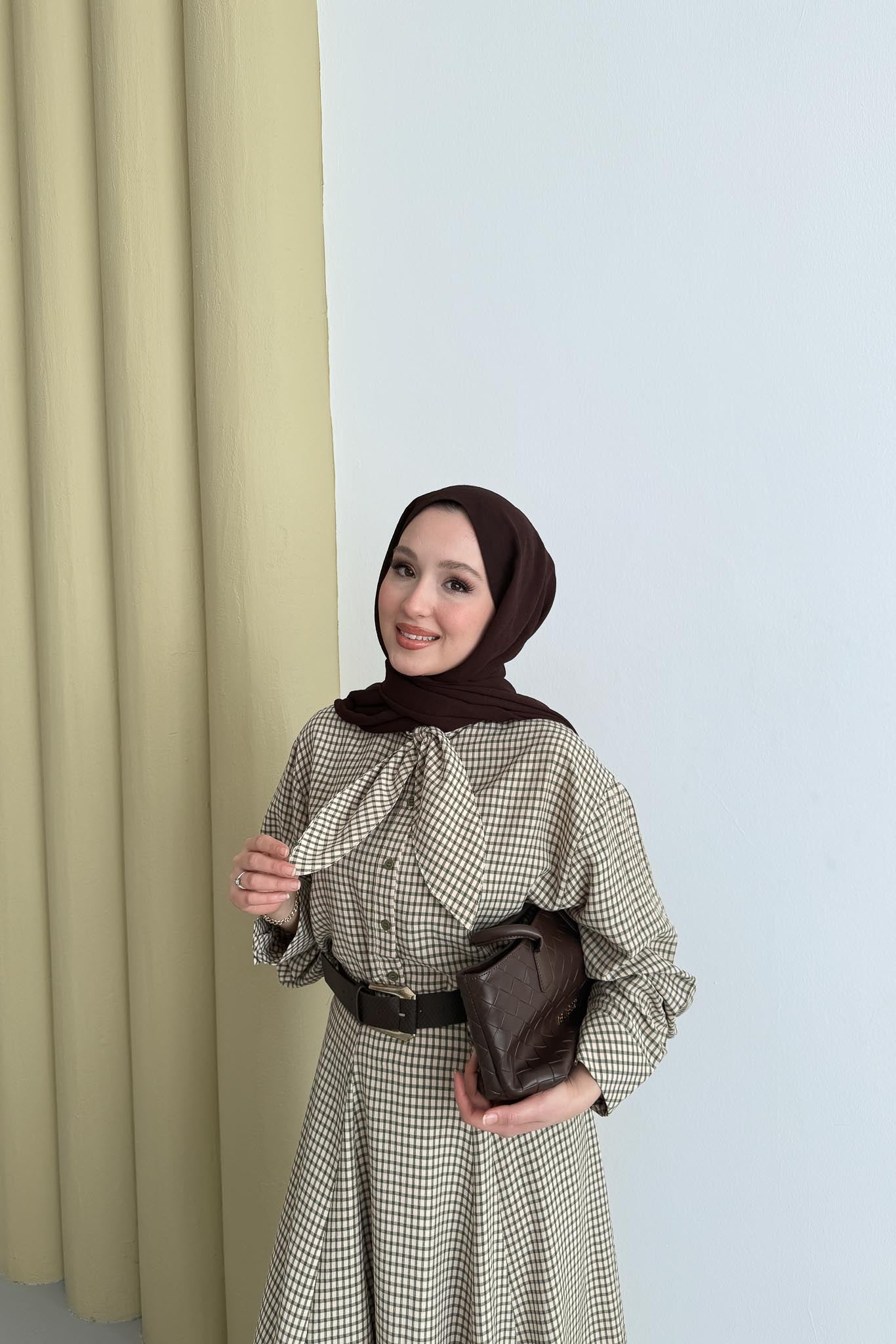 Pötikare Fularlı Takım Haki