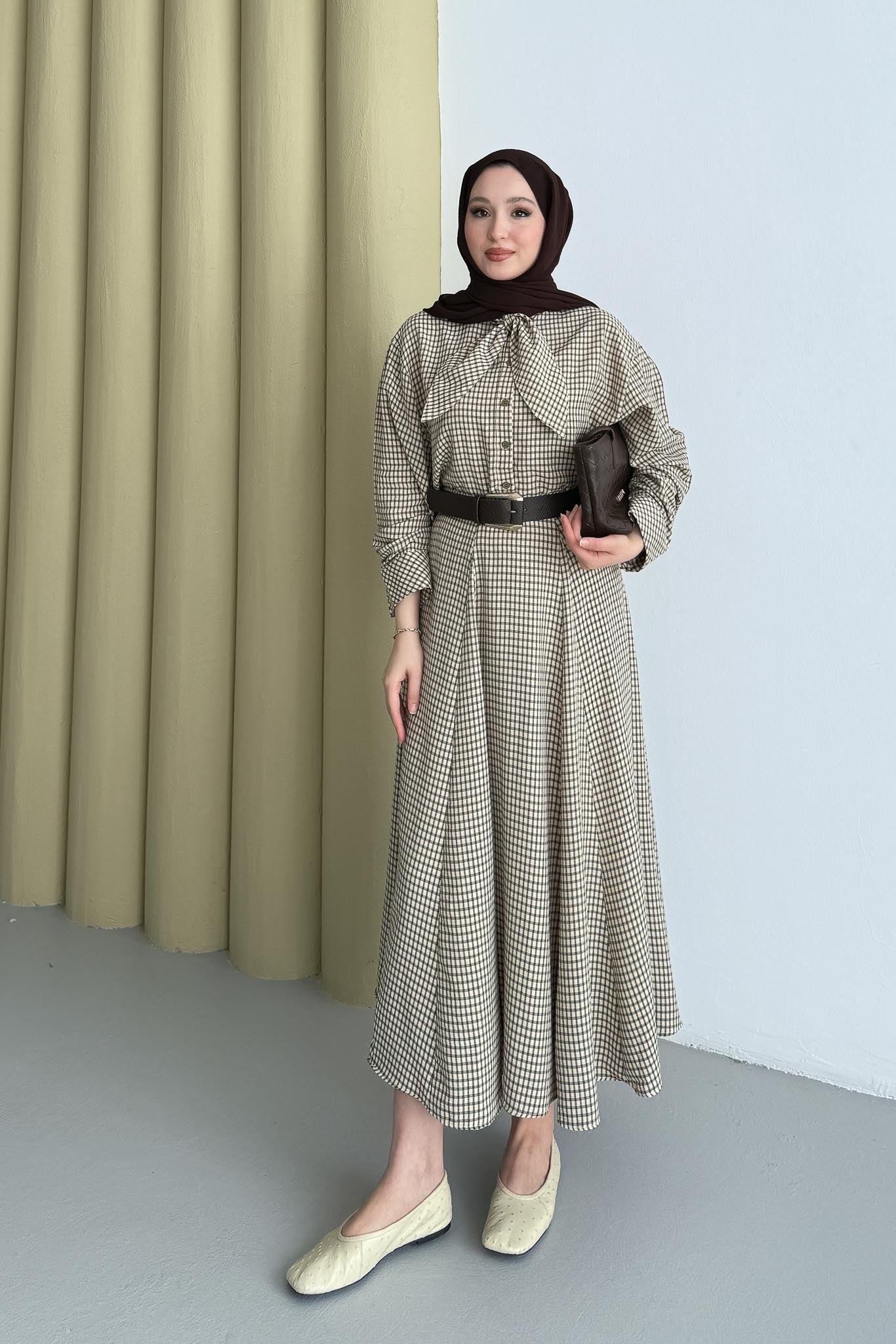 Pötikare Fularlı Takım Haki