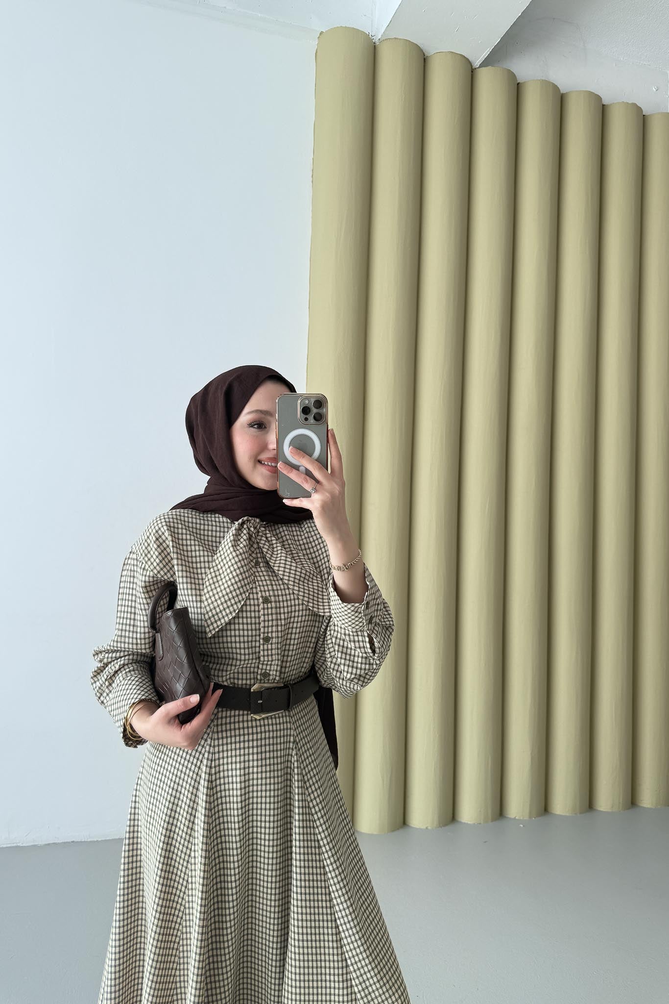 Pötikare Fularlı Takım Haki