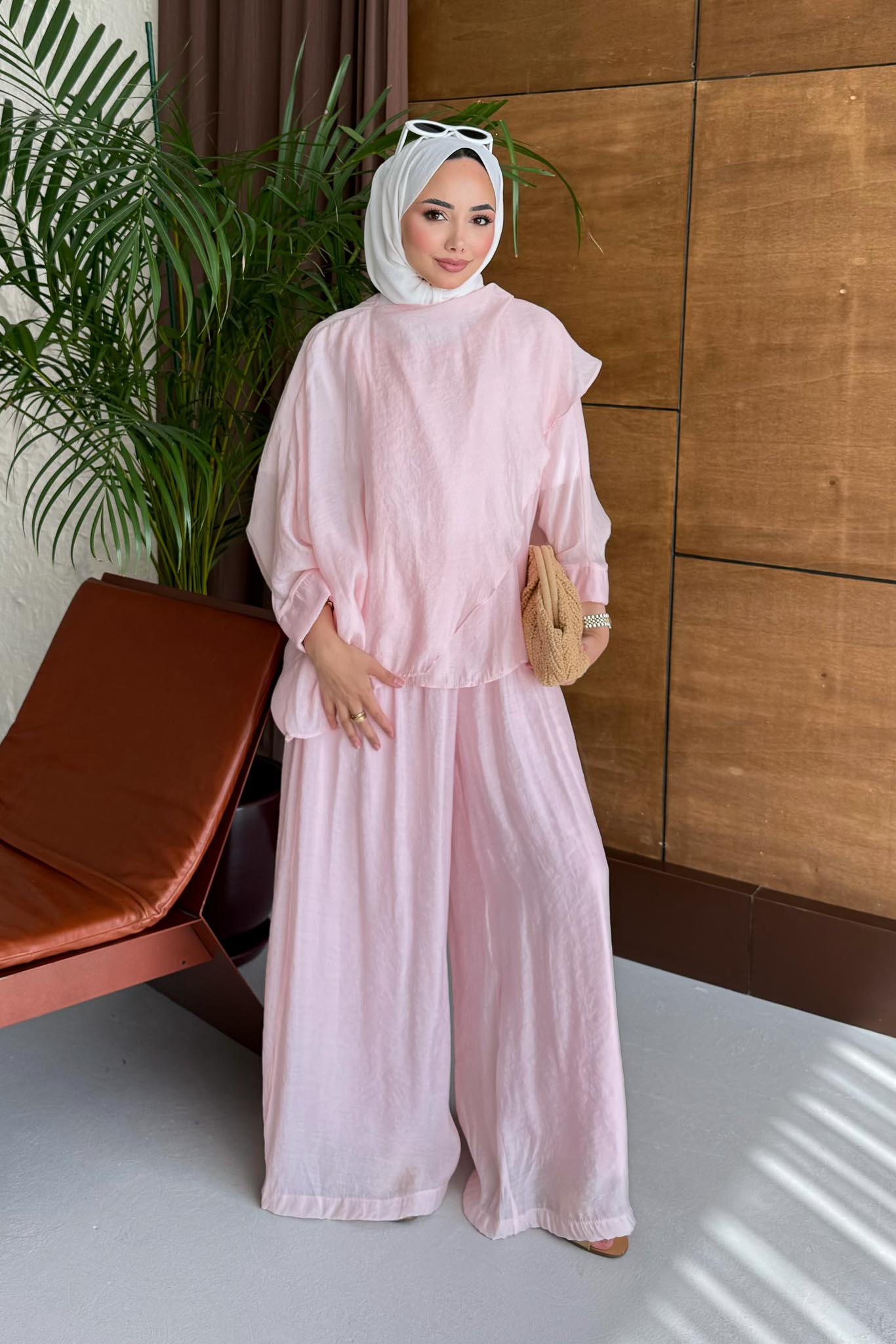 Qaste Takım Pembe