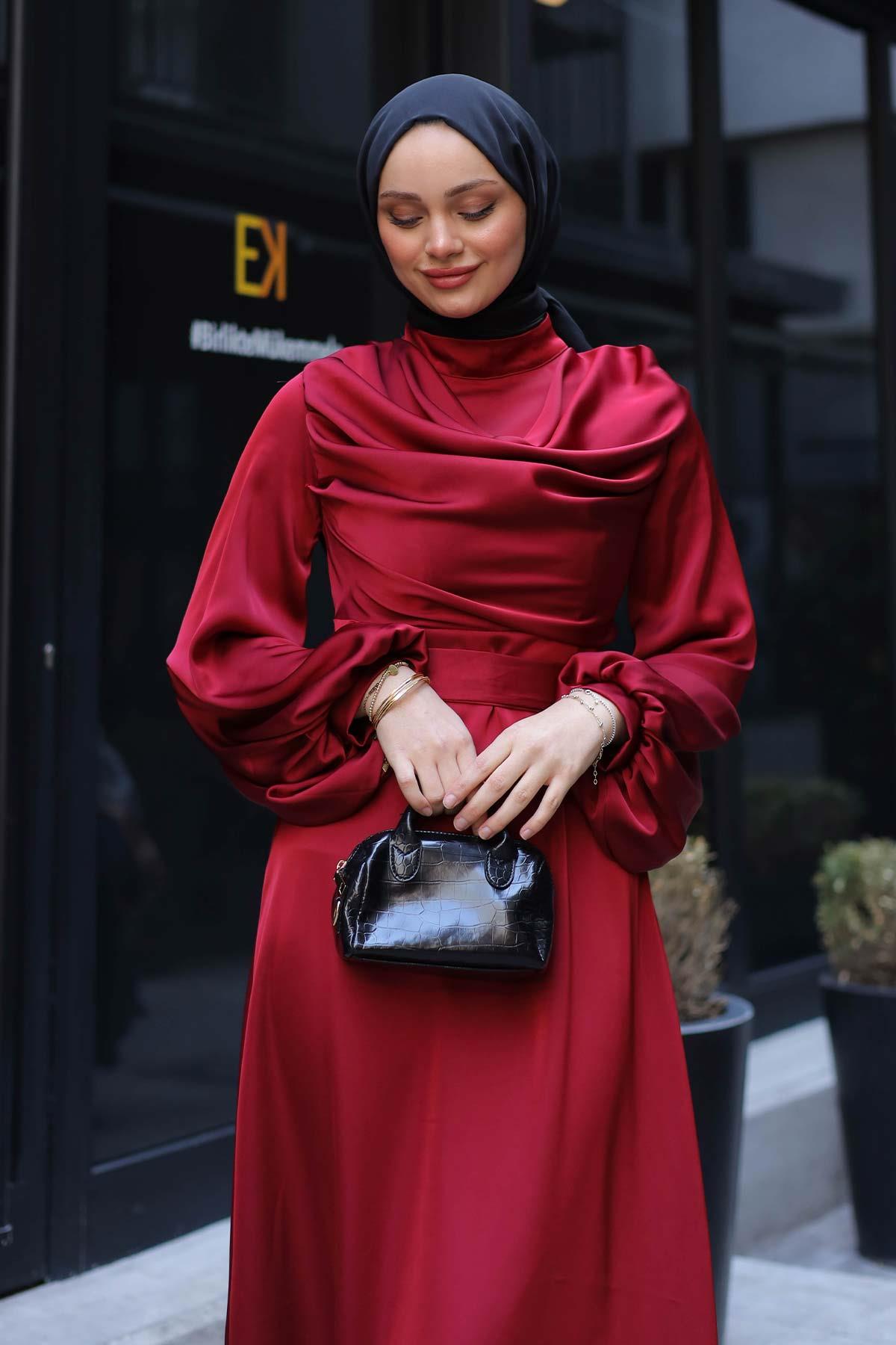 Iconic Dress Burgundy