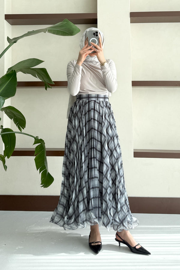 Tied Linen Skirt Beige