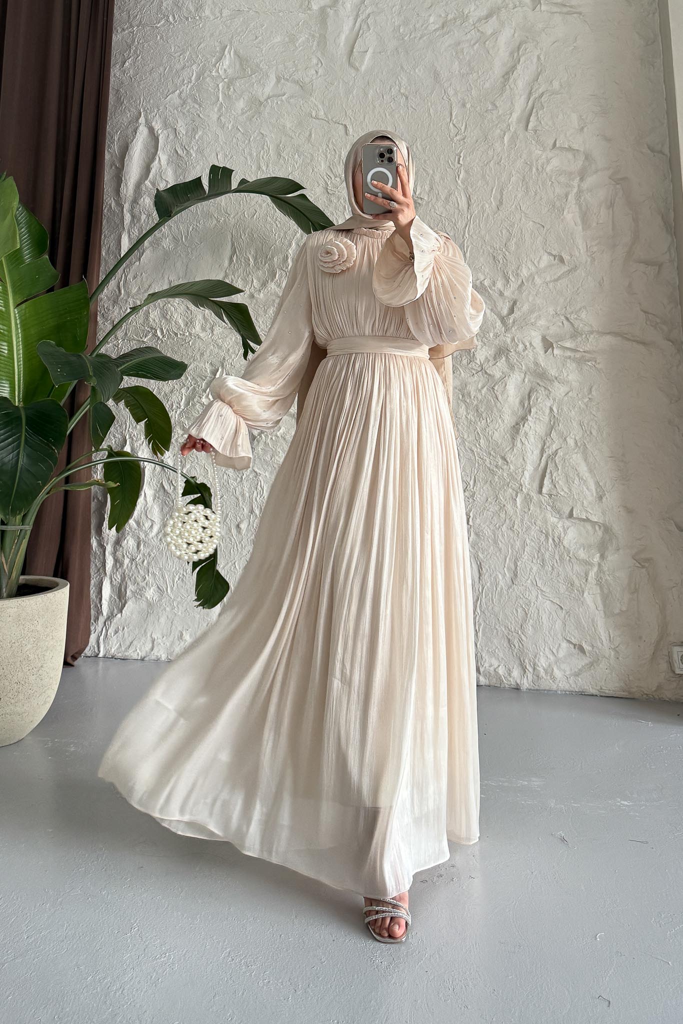 Maria İpek Taşlı Elbise Bej