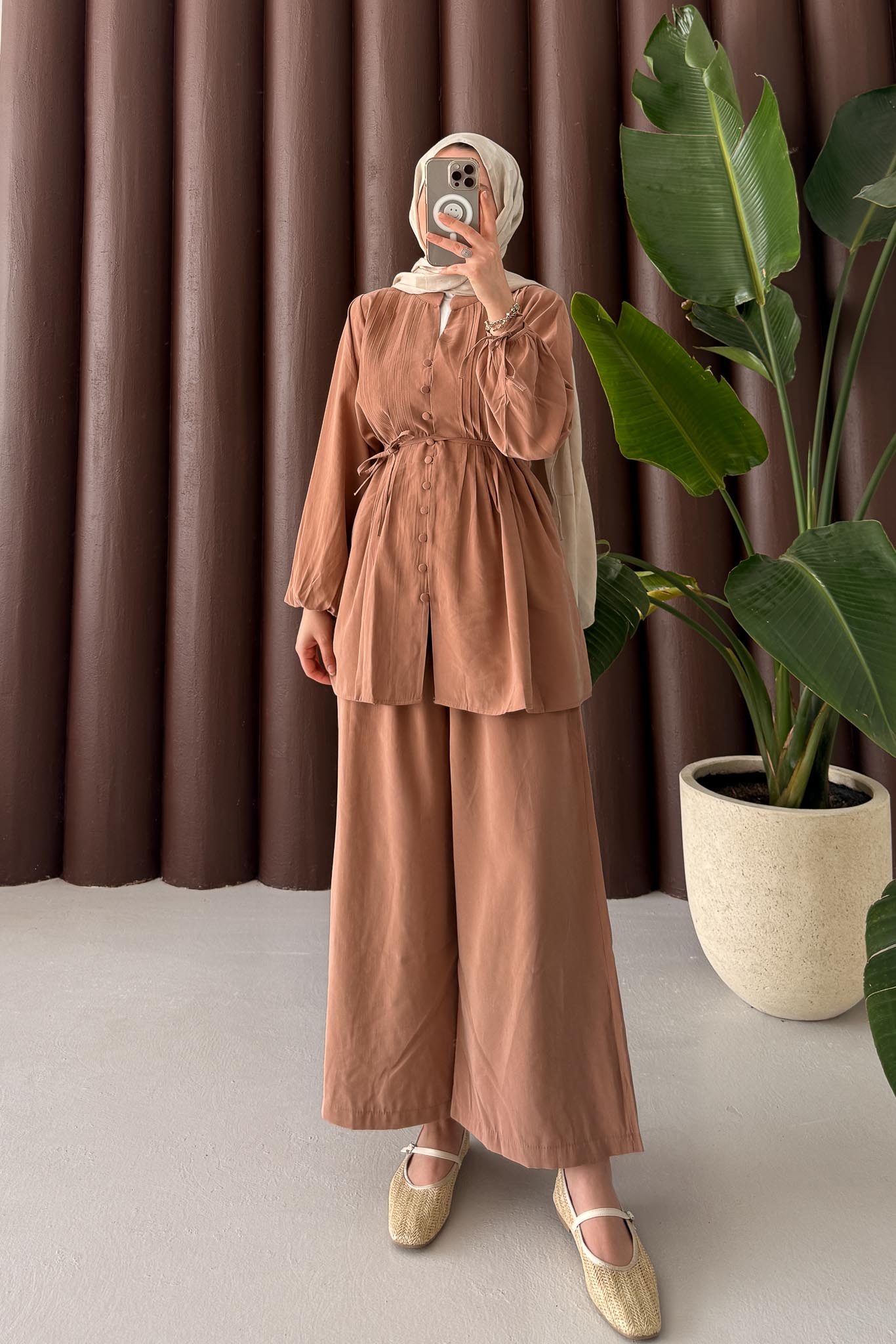 Ales Shoulder Lace Shirt Ecru