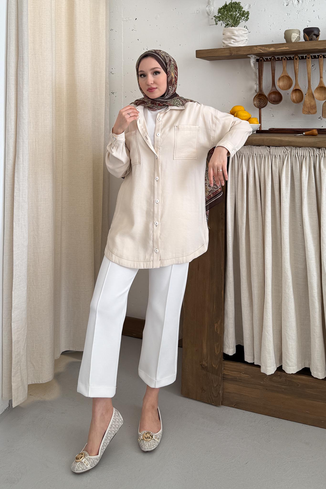 Ales Shoulder Lace Shirt Ecru