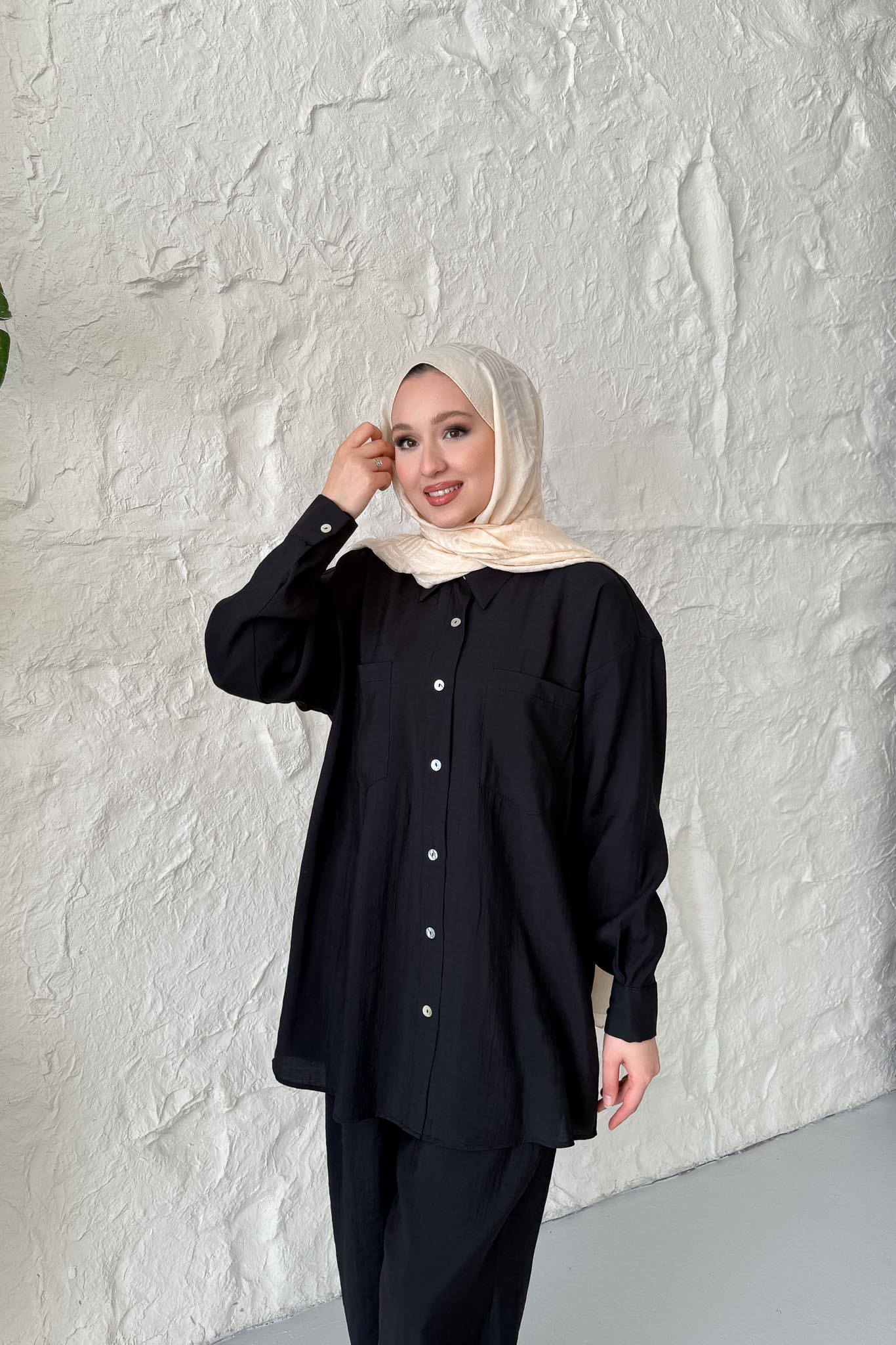 Ales Shoulder Lace Shirt Ecru