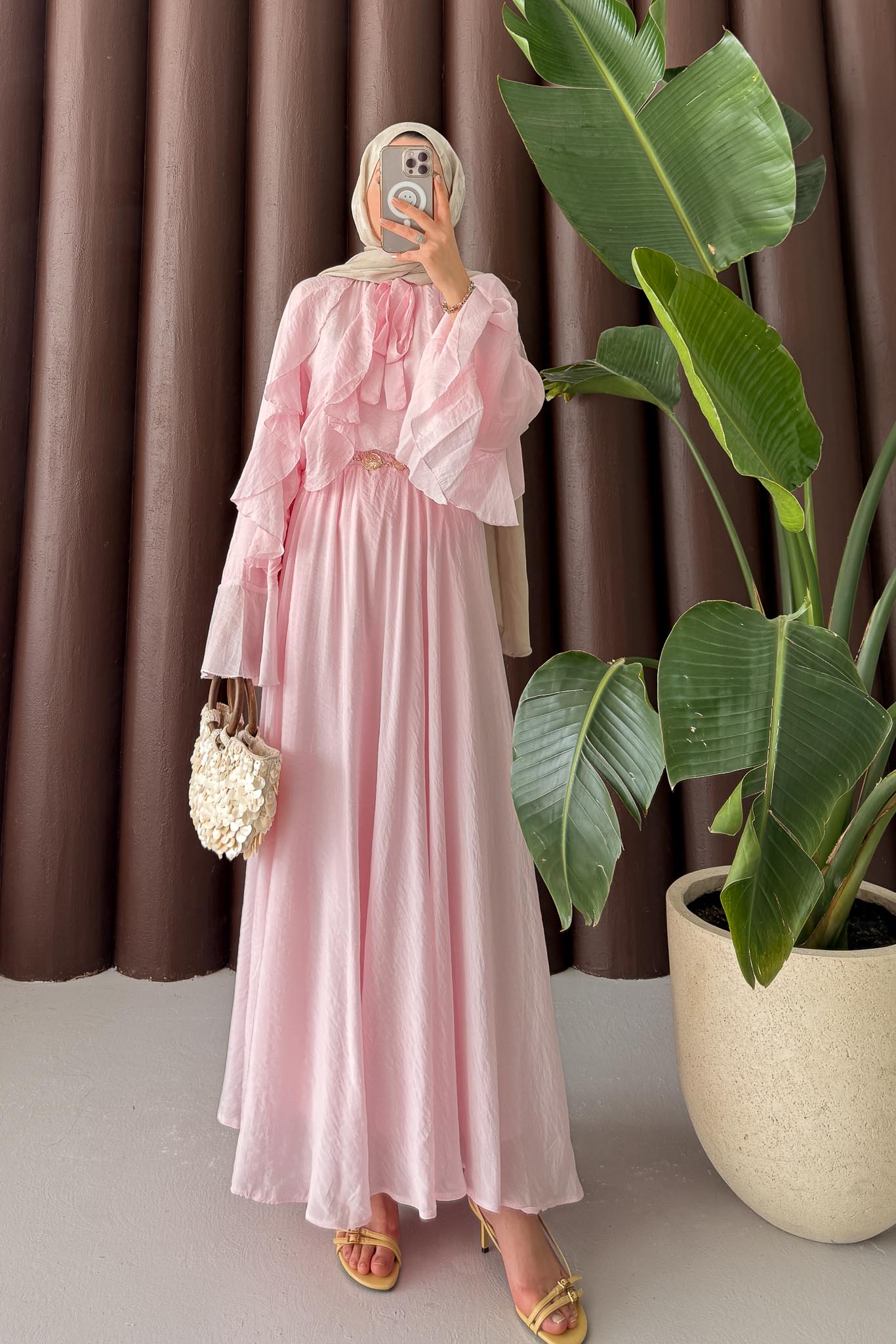Ön Fırfırlı Takım Pembe