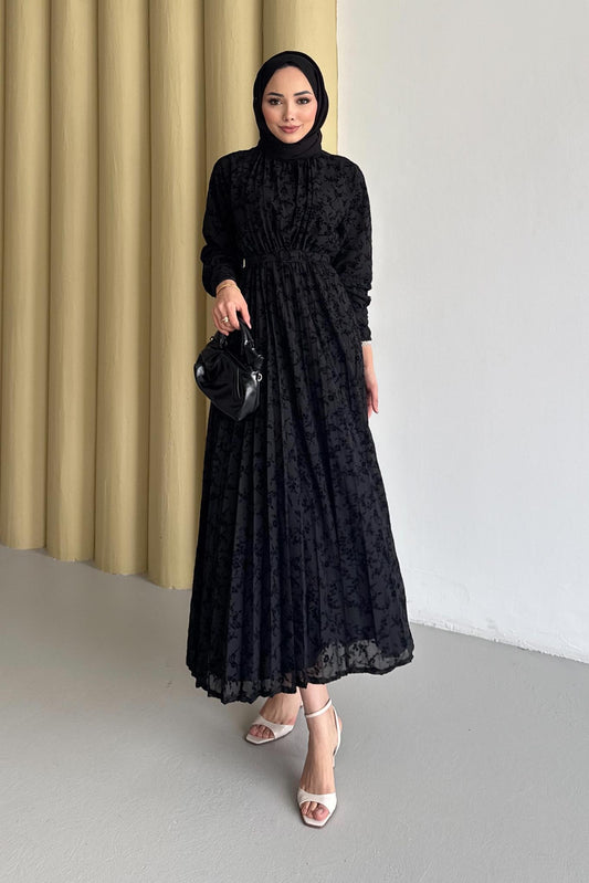 White Desenli Elbise Siyah