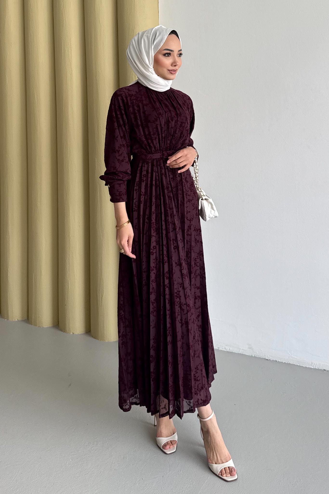 White Desenli Elbise Bordo