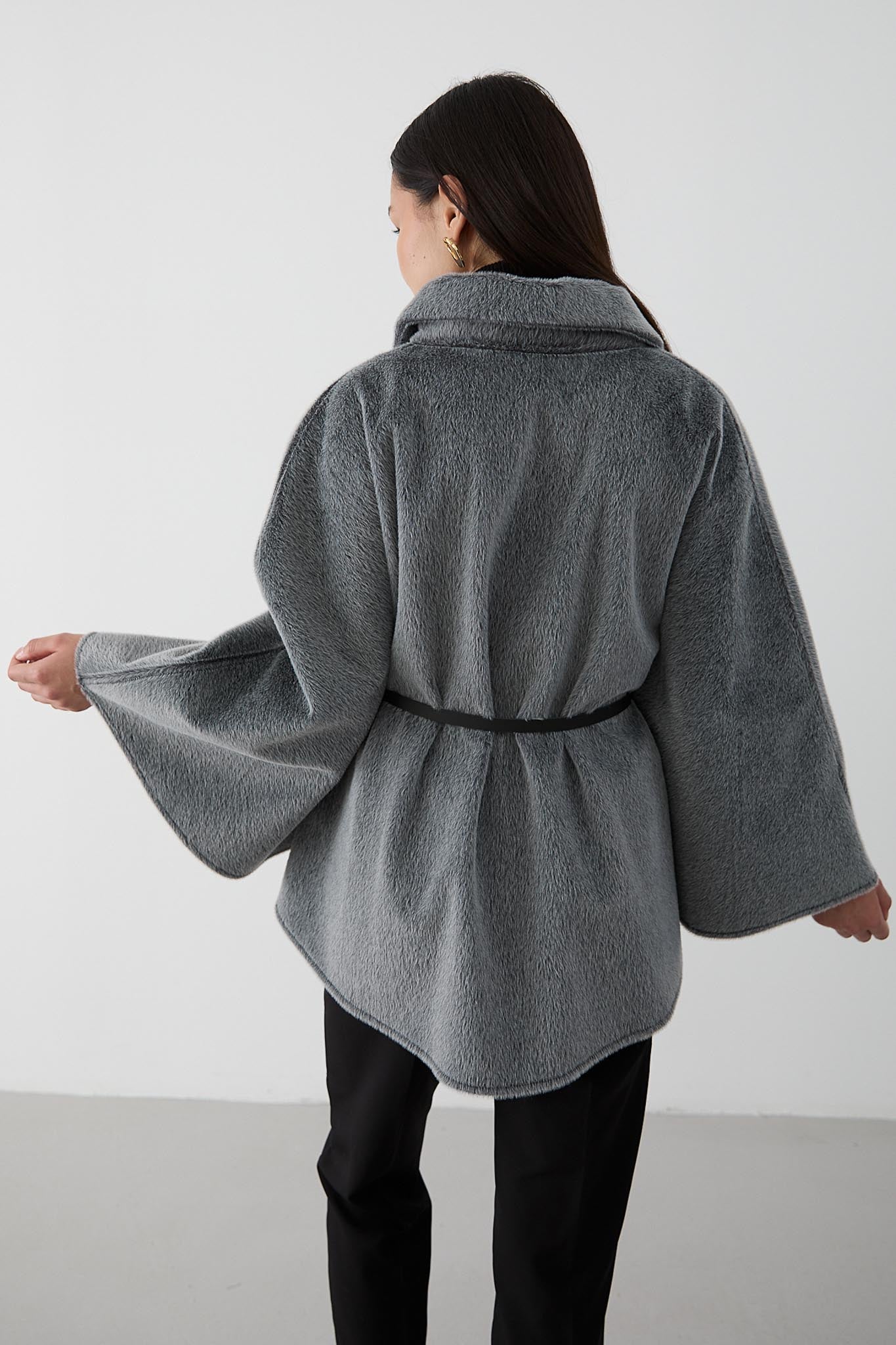 Shawl Poncho Beige