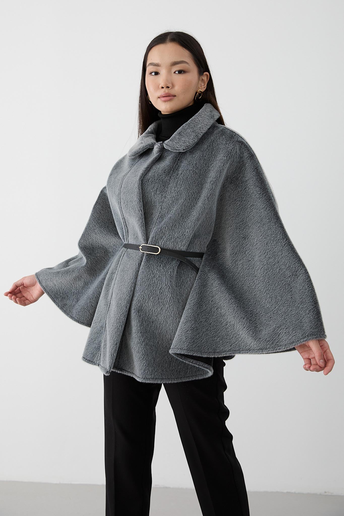 Shawl Poncho Beige